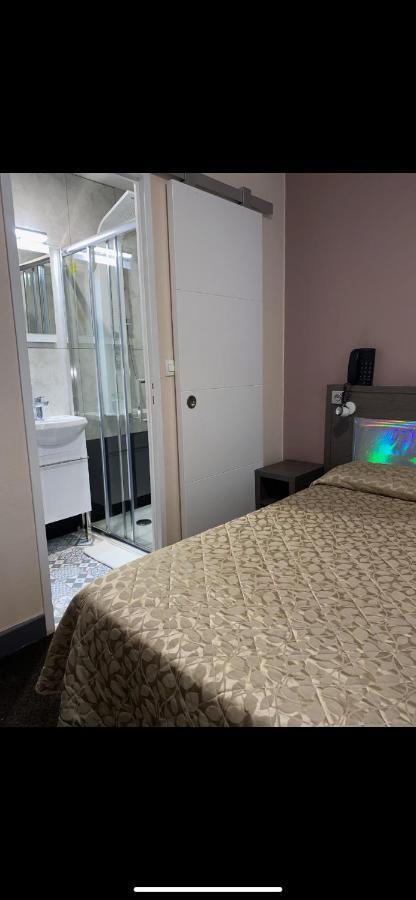 Aero Hotel Issy-les-Moulineaux Kültér fotó
