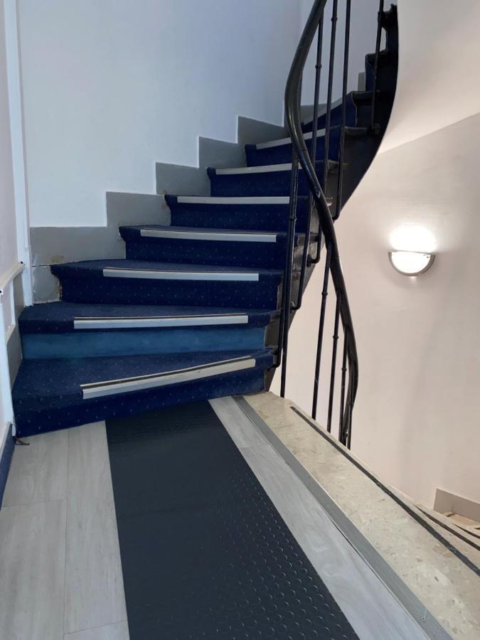 Aero Hotel Issy-les-Moulineaux Kültér fotó