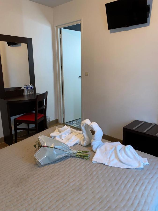 Aero Hotel Issy-les-Moulineaux Kültér fotó
